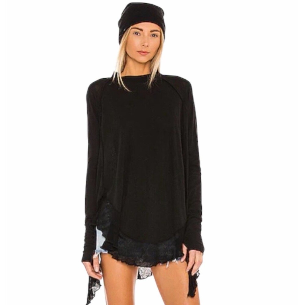 Free People Whimsigoth Starlight Tee Sz XS Witchy Dark Fairy Grunge Lagen Black